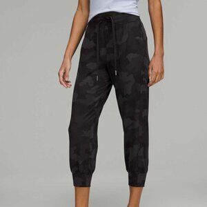 Lululemon Ready to Rulu High-Rise Cropped Jogger- Camo (2022)- Size 6